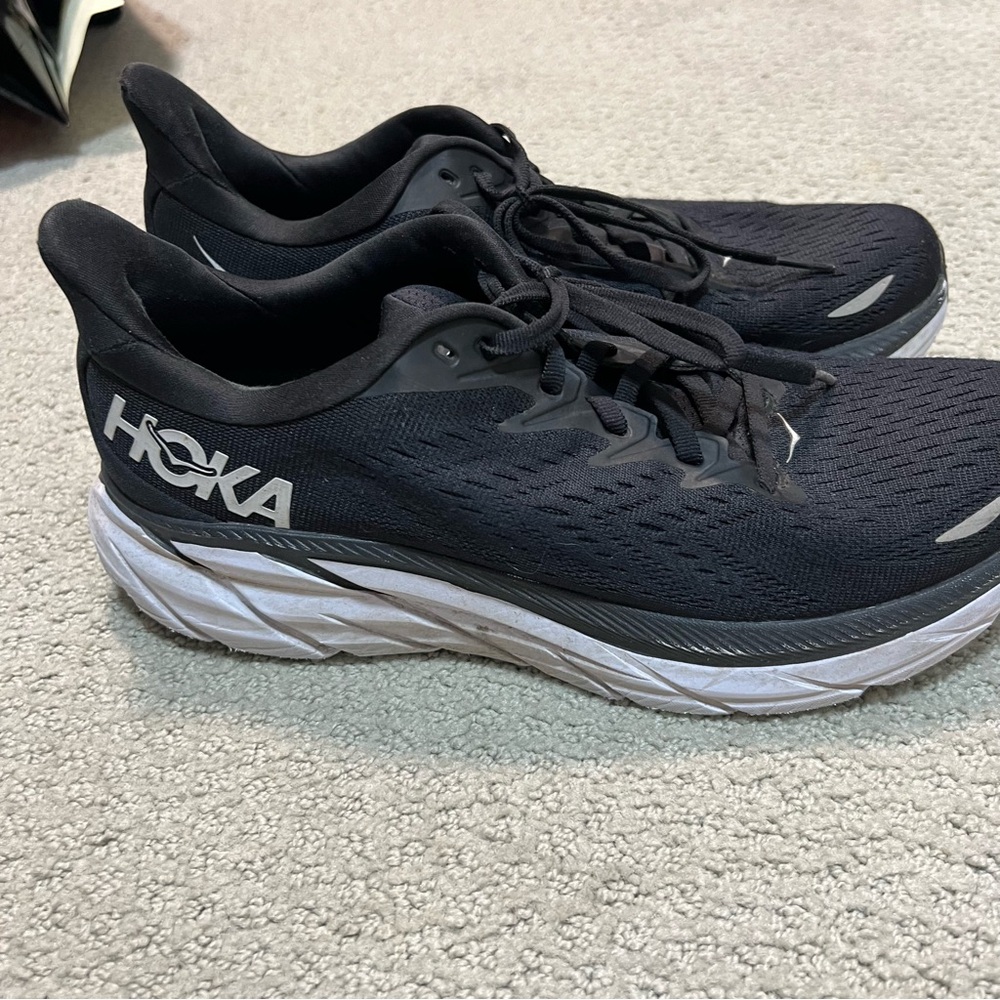 Hoka Black Running Shoes Black size 9